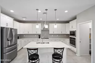 8926 W Denton Ln, Glendale, AZ 85305 - Photo 10