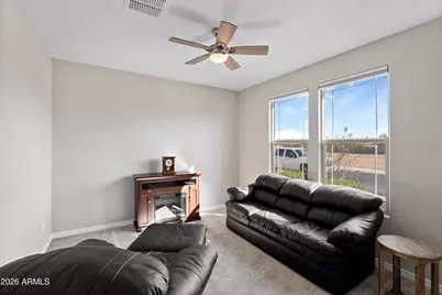 8926 W Denton Lane, Glendale, AZ 85305 - Photo 8