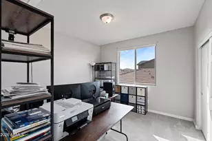 8926 W Denton Ln, Glendale, AZ 85305 - Photo 34