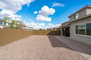 8926 W Denton Ln, Glendale, AZ 85305 - Photo 48