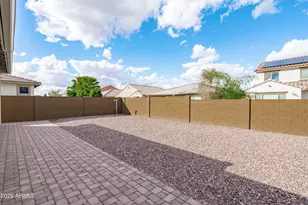 8926 W Denton Ln, Glendale, AZ 85305 - Photo 44