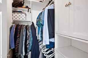 8926 W Denton Ln, Glendale, AZ 85305 - Photo 30