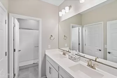 8926 W Denton Lane, Glendale, AZ 85305 - Photo 36