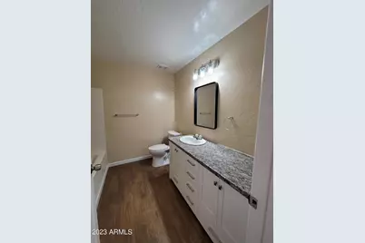 532 W 9th Street #Apt 101, Mesa, AZ 85201 - Photo 8