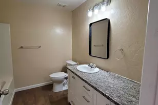 532 W 9th St, Mesa, AZ 85201 - Photo 8