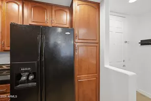 5450 E Deer Valley Dr, Phoenix, AZ 85054 - Photo 8