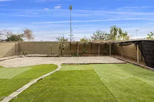 513 W Julie Dr, Tempe, AZ 85283 - Photo 28