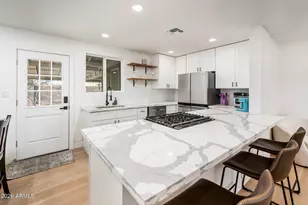 4112 N 6th Ave NW, Phoenix, AZ 85013 - Photo 10