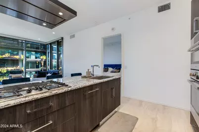 7180 E Kierland Boulevard #Apt 1002, Scottsdale, AZ 85254 - Photo 8