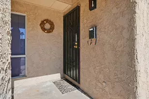 4530 E Rhonda Dr, Phoenix, AZ 85018 - Photo 2