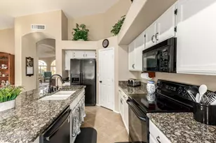 2428 S Colleen St, Mesa, AZ 85210 - Photo 12