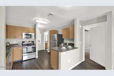 5611 S 32nd Street #2, Phoenix, AZ 85040 - Photo 6