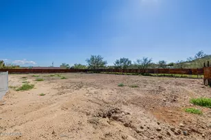 1815 W Maddock Rd, Phoenix, AZ 85086 - Photo 84
