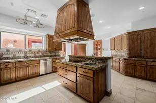 1815 W Maddock Rd, Phoenix, AZ 85086 - Photo 32