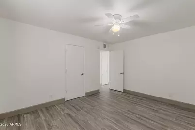 10002 N 18th Avenue, Phoenix, AZ 85021 - Photo 14