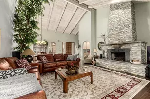 8100 E Camelback Rd, Scottsdale, AZ 85251 - Photo 10