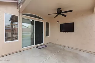 936 E Montoya Ln, Phoenix, AZ 85024 - Photo 30