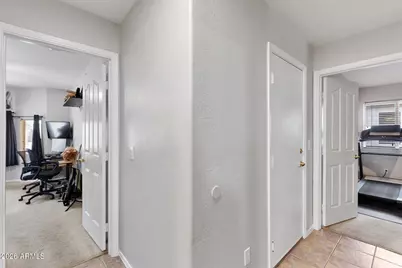 936 E Montoya Lane, Phoenix, AZ 85024 - Photo 12