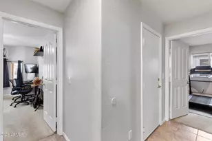 936 E Montoya Ln, Phoenix, AZ 85024 - Photo 12