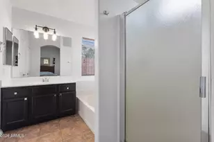 936 E Montoya Ln, Phoenix, AZ 85024 - Photo 18