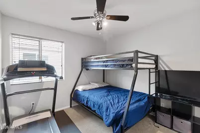 936 E Montoya Lane, Phoenix, AZ 85024 - Photo 8