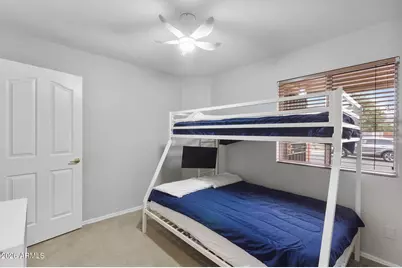 936 E Montoya Lane, Phoenix, AZ 85024 - Photo 10