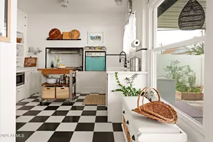 1348 E Fillmore St, Phoenix, AZ 85006 - Photo 16