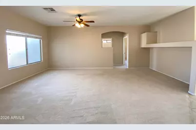 18236 N Jameson Drive, Maricopa, AZ 85138 - Photo 8