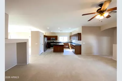 18236 N Jameson Drive, Maricopa, AZ 85138 - Photo 10