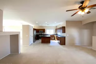 18236 N Jameson Dr, Maricopa, AZ 85138 - Photo 10
