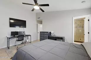 6314 W Lawrence Ln, Glendale, AZ 85302 - Photo 6