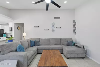 6314 W Lawrence Lane, Glendale, AZ 85302 - Photo 22