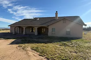 8081 S Fairfield Cir, Hereford, AZ 85615 - Photo 1