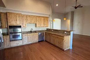 8081 S Fairfield Cir, Hereford, AZ 85615 - Photo 8