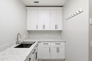 22831 N 53rd St, Phoenix, AZ 85054 - Photo 32