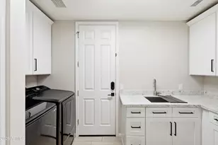 22831 N 53rd St, Phoenix, AZ 85054 - Photo 30