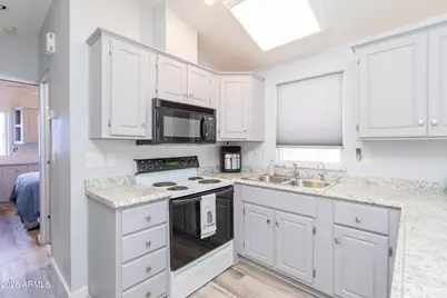 650 N Hawes Road #5605, Mesa, AZ 85207 - Photo 2