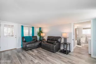 650 N Hawes Rd, Mesa, AZ 85207 - Photo 1