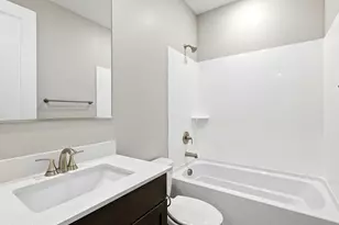 8078 N 185th Dr, Waddell, AZ 85355 - Photo 10