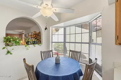 12238 S Shoshoni Drive, Phoenix, AZ 85044 - Photo 8