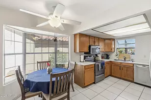 12238 S Shoshoni Dr, Phoenix, AZ 85044 - Photo 1