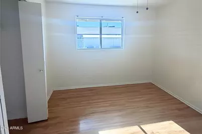 10831 N 18th Avenue #3, Phoenix, AZ 85029 - Photo 8