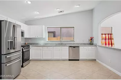 16267 W Yucatan Drive, Surprise, AZ 85379 - Photo 8