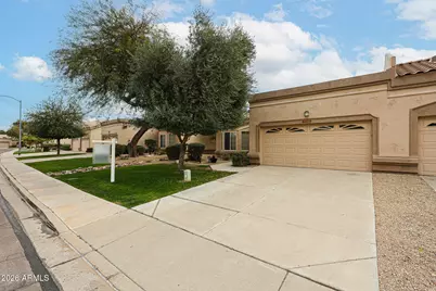 8379 W Utopia Road, Peoria, AZ 85382 - Photo 2