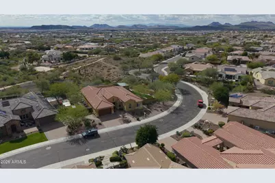 909 W Spur Drive, Phoenix, AZ 85085 - Photo 48