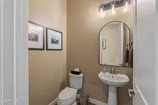 909 W Spur Dr, Phoenix, AZ 85085 - Photo 30