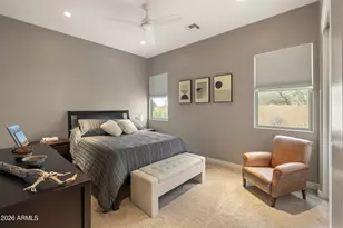 909 W Spur Dr, Phoenix, AZ 85085 - Photo 34