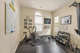 909 W Spur Dr, Phoenix, AZ 85085 - Photo 38