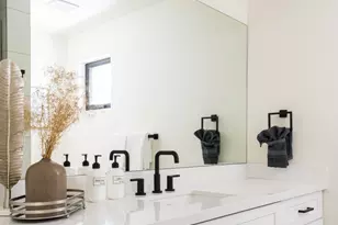 9833 E Desert Cove Ave, Scottsdale, AZ 85260 - Photo 38