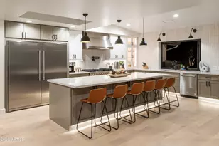 9833 E Desert Cove Ave, Scottsdale, AZ 85260 - Photo 6